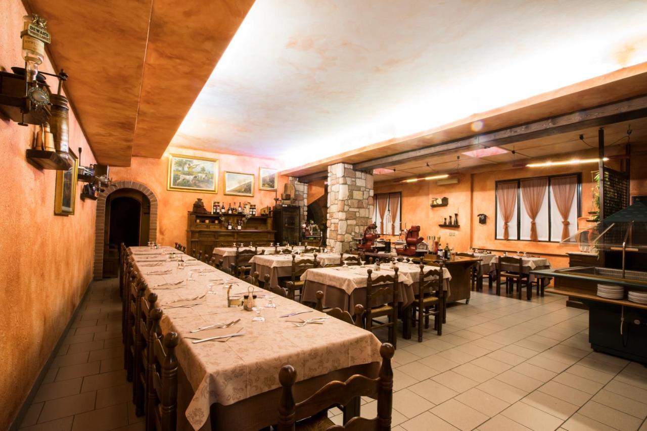 Albergo Ristorante Brera Inveruno Zewnętrze zdjęcie