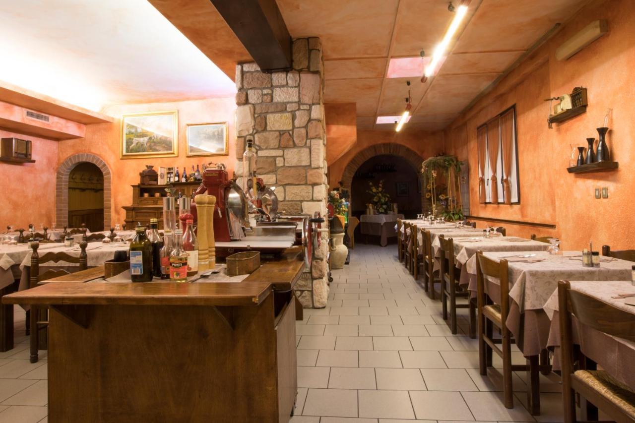 Albergo Ristorante Brera Inveruno Zewnętrze zdjęcie